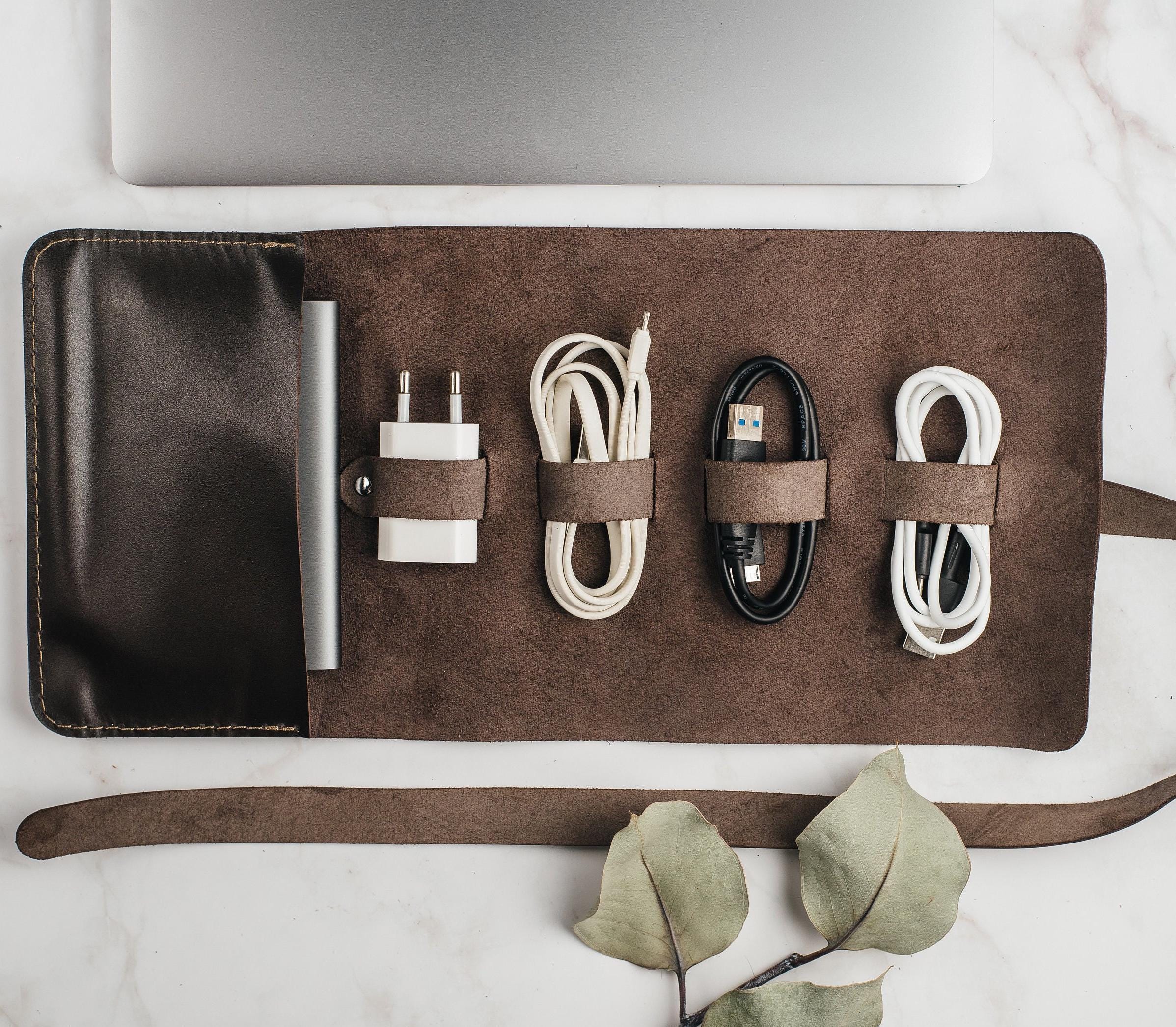 USB Holder Roll, Leather Cable Organizer, Cord Storage, Cable Keeper, Travel Tech Organizer, Apple Mouse and Macbook Charger Case