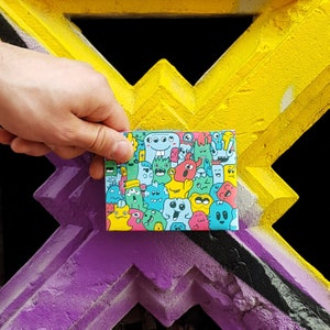 Portefeuille en papier, Monsters Doodle coloré, Portefeuille mince, Portefeuilles pour homme, Portefeuille femme, Cadeau pour lui, Cadeau pour elle, idées cadeaux, portefeuille coloré