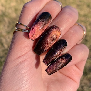 Press on Nails Cat Eye Orange Pink Yellow Color Shift Coffin Nails Black Long Grunge Nails Acrylic Custom Nail Set Goth Gift for Girl Teens