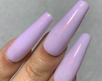 Iridescent Lavender Nails Long Coffin Press Ons Simple Pastel Purple Acrylic Nail Set Light Purple Glitter Gel X Nails, Cute Gift for Women