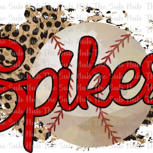 Puede incluir: Una pelota de béisbol roja y blanca con costuras rojas y un fondo de estampado de leopardo marrón y negro. La palabra "Spikes" está escrita en rojo cursivo sobre la pelota.