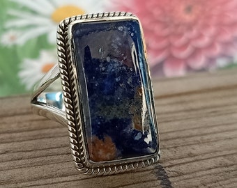 Anillo de sodalita artesanal en plata de ley - Joyería bohemia con estilo