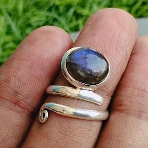 Labradorite Sterling Silver Spiral Ring: Handmade Boho Statement Jewelry