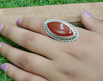 rode onex minimalistische sieraden # zomersieraden # zomercadeau # trendy sieraden # strandsieraden # cadeau voor haar # rode stenen ring # rode onex # zilver