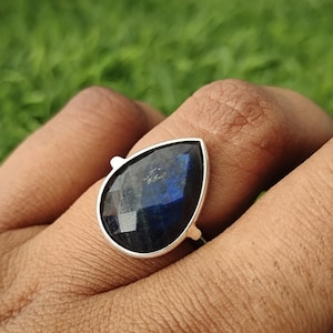 Teardrop Labradorite Sterling Silver Ring - Handcrafted Bohemian Jewelry