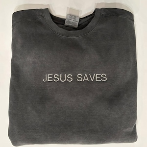 Jesus räddar broderad tröja, kristen skjorta, kyrkskjorta