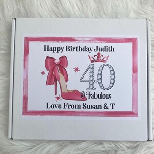 Caja de regalo personalizada para damas por su 40 cumpleaños, regalo fabuloso para ella, regalo para mamá, regalo para su mejor amiga. imagen 4