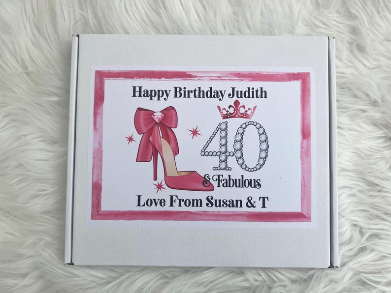 Caja de regalo personalizada para damas por su 40 cumpleaños, regalo fabuloso para ella, regalo para mamá, regalo para su mejor amiga. imagen 4