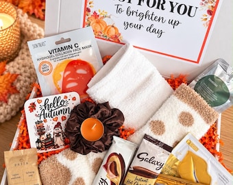 AUTUMN PAMPER HAMPER Personalised  Letterbox Gift for Her  Cosy Self-Care Giftbox| Autumn Lover Halloween Gift Box Cosy Gift Set Spa Boo Box