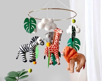 Safari baby mobile Safari crib mobile hanging Jungle mobile nursery Safari nursery decor Elephant giraffe zebra Wild one baby gift newborn
