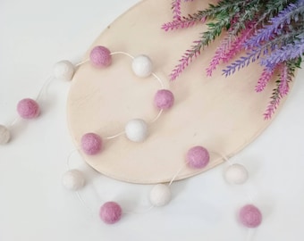 Boho girlang flickor sovrum Pastellfärgad pom pom girlang Vit rosa pompom girlang barnrum Filtbollsgirlang baby barnrum väggkonst