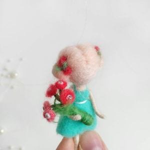 Tiny Needle Felted Fairy, Felt Fairy Doll, Waldorf Doll With Flowers, Waldorf Fairies, Small Angel, Girl Nursery Decor, Hanging Wool Fairy