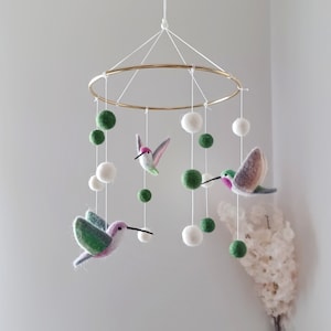 Hummingbird mobile Baby mobile girl Felt bird mobile Crib mobile nursery Garden theme newborn gifts