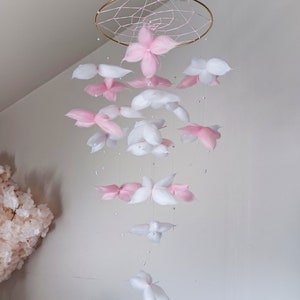 Butterfly mobile nursery Butterfly crib mobile girl Felt butterfly baby mobile girl White pink cot mobile ceiling Butterfly nursey decor