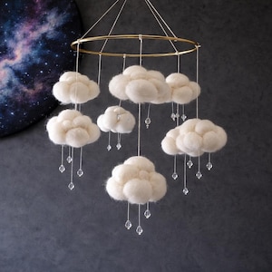 Regenwolk mobiele kinderkamer Space mobiele wieg Sky babymobiel hangend wit neutraal meisje jongen mobiel Viltwolk thema decor