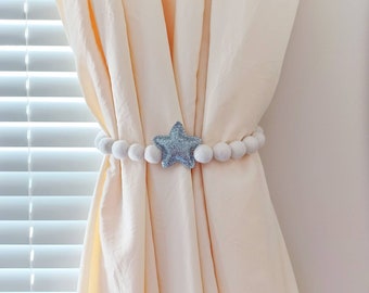 Space curtain tie Nursery curtain holdback Boy childrens curtain tiebacks Galaxy felt ball curtain holder Star curtains Girl kids room decor