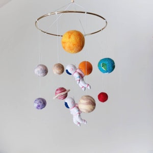 Solar System Mobile Nursery Outer Space Mobile Crib Felt Planet Mobile ...
