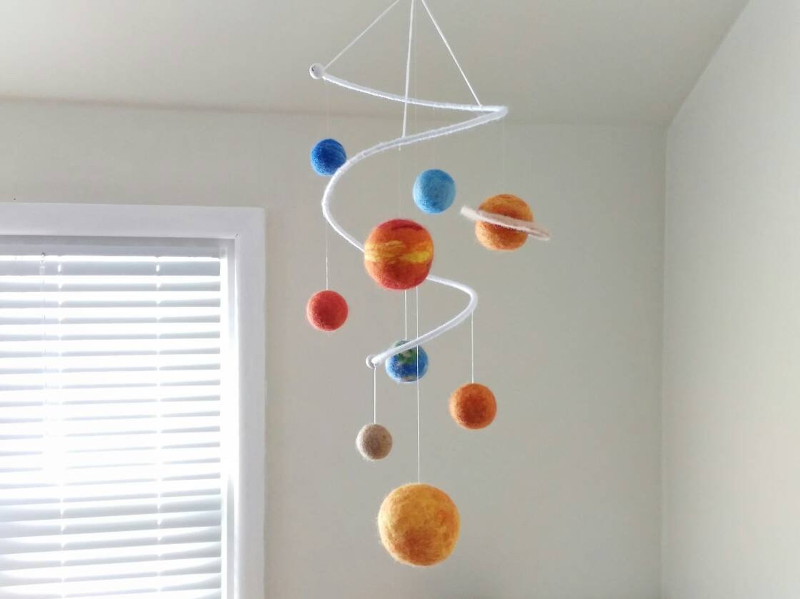 Solar System Mobile Nursery Space Mobile Baby Boy Felt Planets Mobile ...