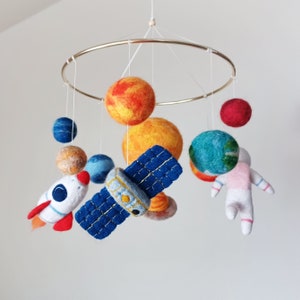 Solar System Mobile Baby Space Mobile Nursery Felt Planets Mobile Crib ...