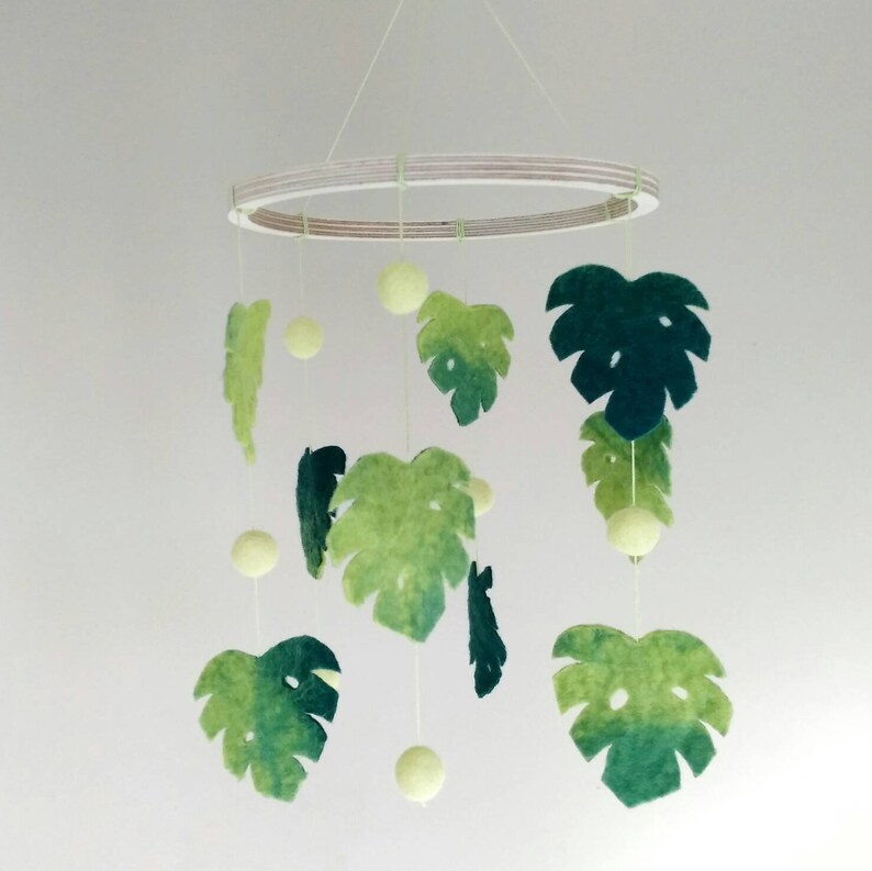 Felt Tropical Mobile, Monstera Cot Mobile, Crib Mobile Jangle, Leaf Nursery Decor, Wool Baby Mobile, Hanging Woodland Mobile image 3