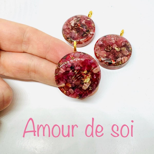 Amour de soi - quartz rose, rhodonite, rhodochrosite, tourmaline rose  - répare les blessures emotionel et attraction de l’amour -