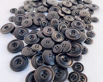 Sustainable Grey Corozo Nut &#39;Oxford&#39; Suit buttons