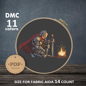 Puede incluir: Un juego de tres tazas de cerámica con un acabado moteado y mate. Las tazas son de color crema, gris claro y gris oscuro. Cada taza tiene un diseño simple y minimalista.