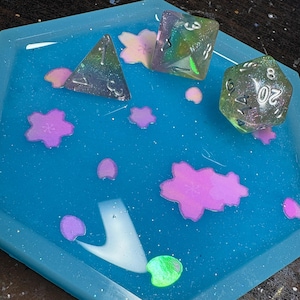 Sakura mini hexagon dice tray