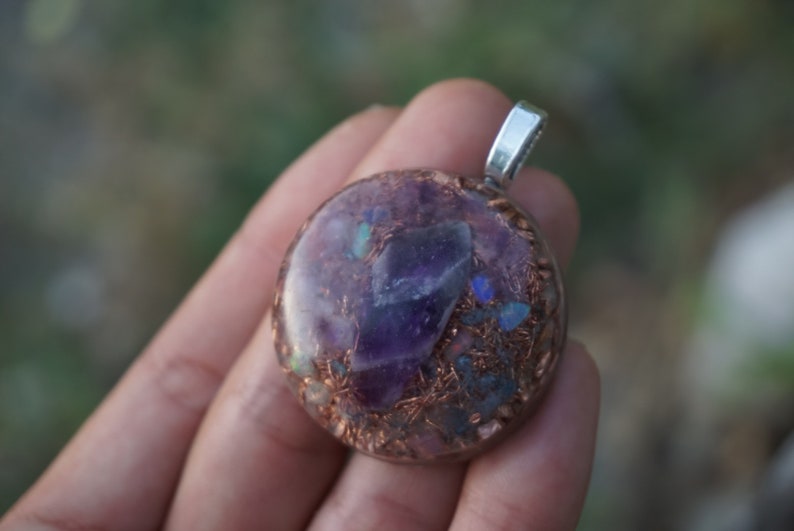 Orgonite pendant\u00ae to help emotional and mental unlocking with opals and amethyst lucid dreams