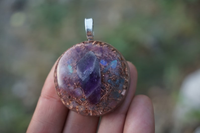 Orgonite pendant\u00ae to help emotional and mental unlocking with opals and amethyst lucid dreams