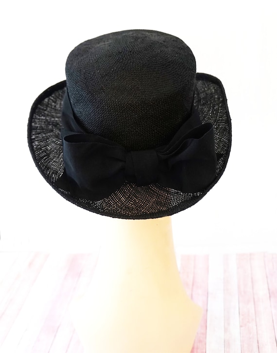 Vintage ERIC JAVITS Open Weave Black Straw Hat wi… - image 6
