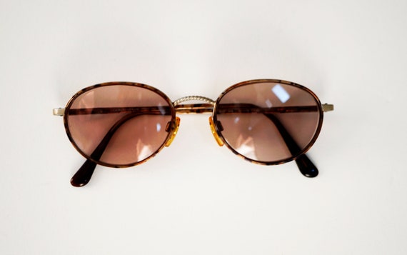 Giorgio armani wire framed round glasses hotsell
