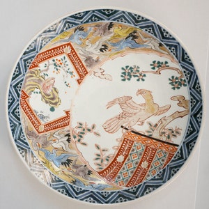 Authentic Antique Japanese Arita IMARI PORCELAIN Plate from the MEIJI period c. 1850