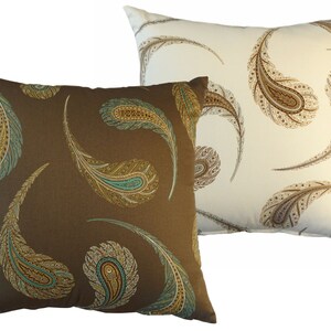 The WELL DRESSED BED Paisley Plume Sateen Accent Pillow Cover 21 x 21