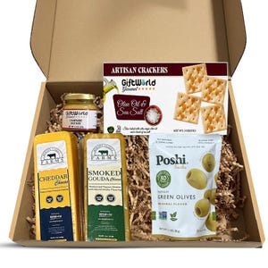 Cheese and Cracker Gift Box – Cheddar, Smoked Gouda, Crackers, Pretzels & Mustard – Gourmet Wine Pairing Set