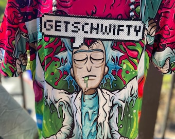 Obtenha o colar Schwifty Perler