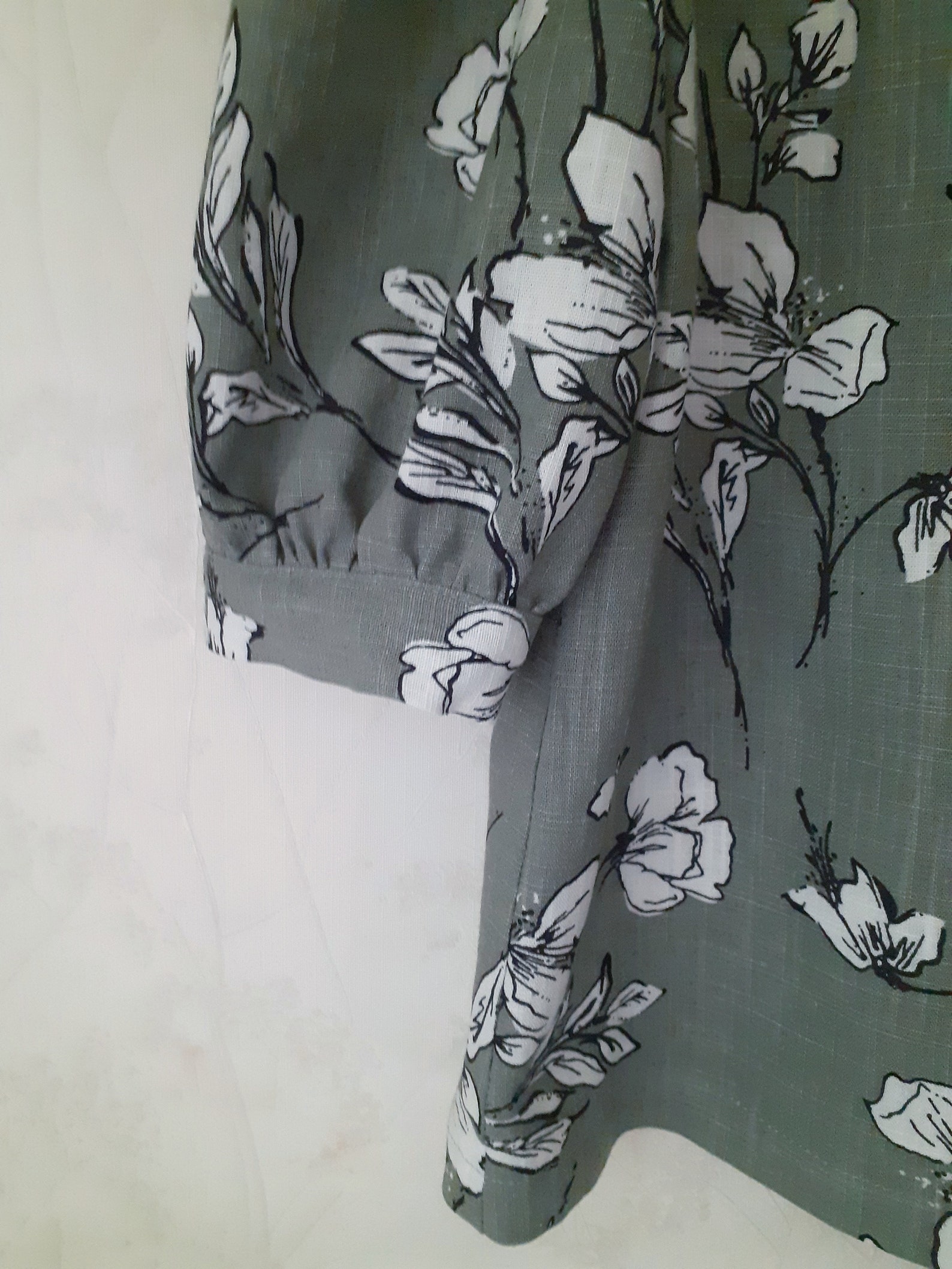 Florale Leinenbluse / Grün-Graue Flachsbluse / Leinen | Etsy