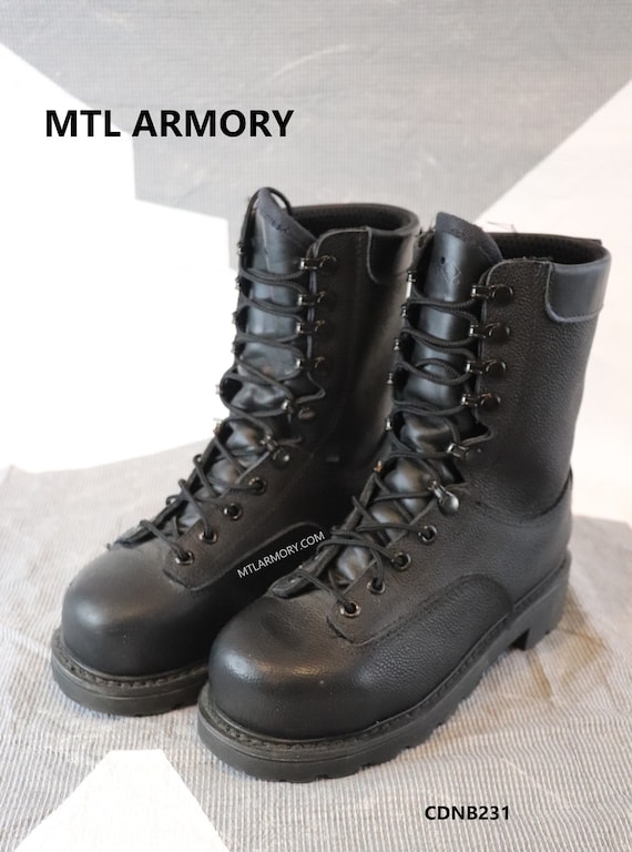 Canadian Forces black steel toe safety boots size… - image 1