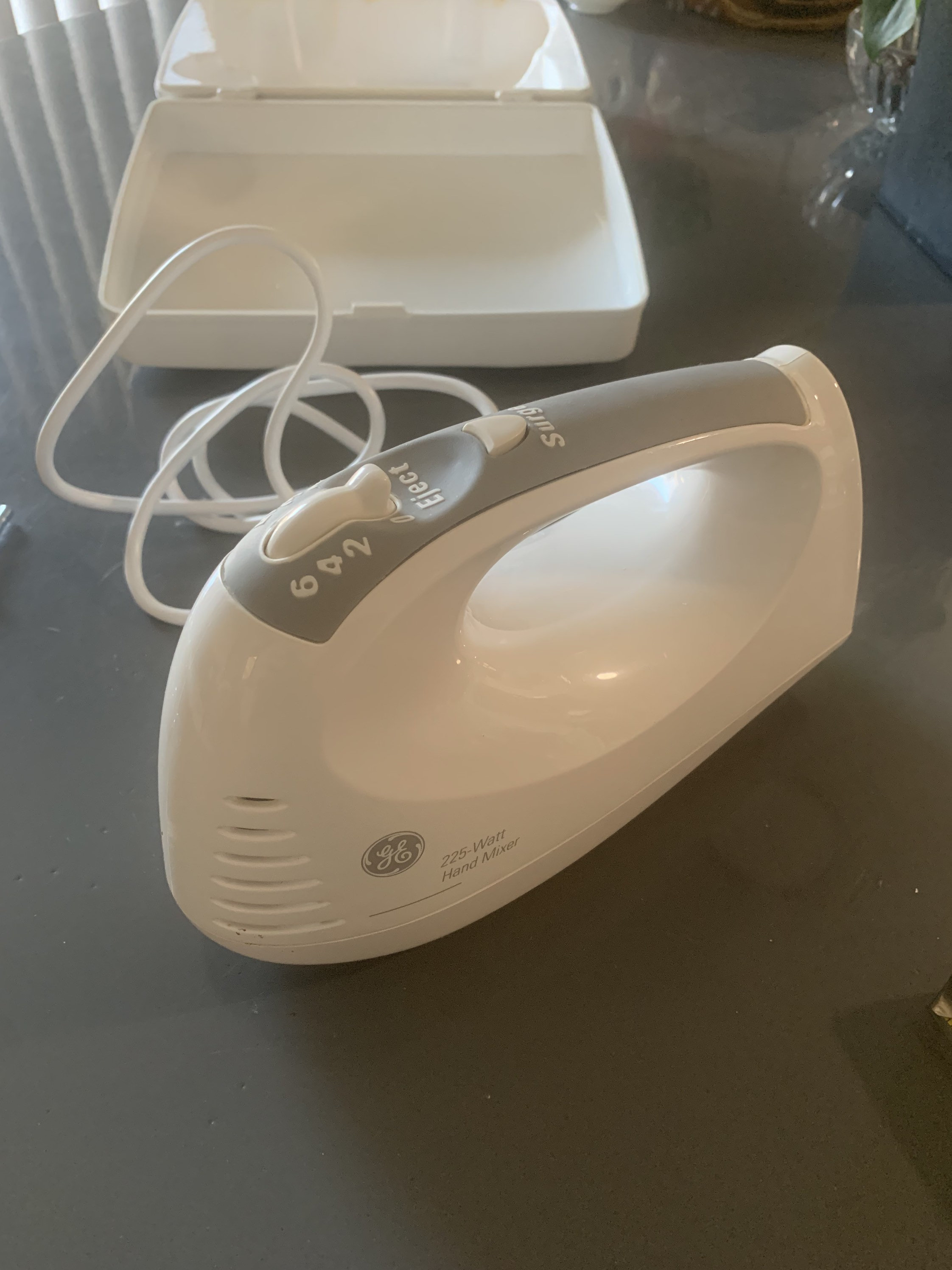 ge hand mixer with case