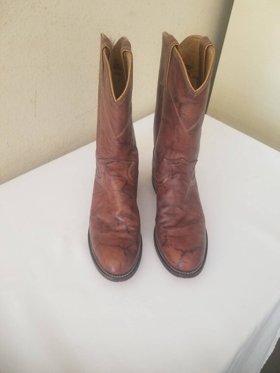 Justin boots size 5 Gem