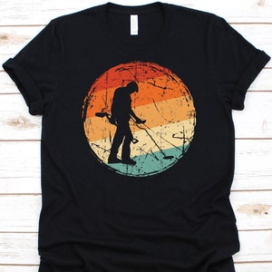 Retro Metal Detectorist Shirt, Metal Detecting Gift, Treasure Spotter, Locating System, Gif For Metal Detectorist, Indicator, Silhouette