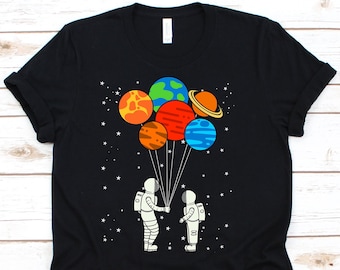 Astronaut Shirt, Planet Shirt, Astronaut Helmet, Astronaut Costume, Astronaut Gift, Sci-Fi, Space Shirt, Outer Space Shirt