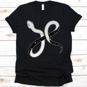 Snake With Star Pattern Shirt, Snake Lover Shirt For Men And Women, Snake Lovers, Snake Herpetology Shirt, Serpent Shirt, Year Of The Snake
