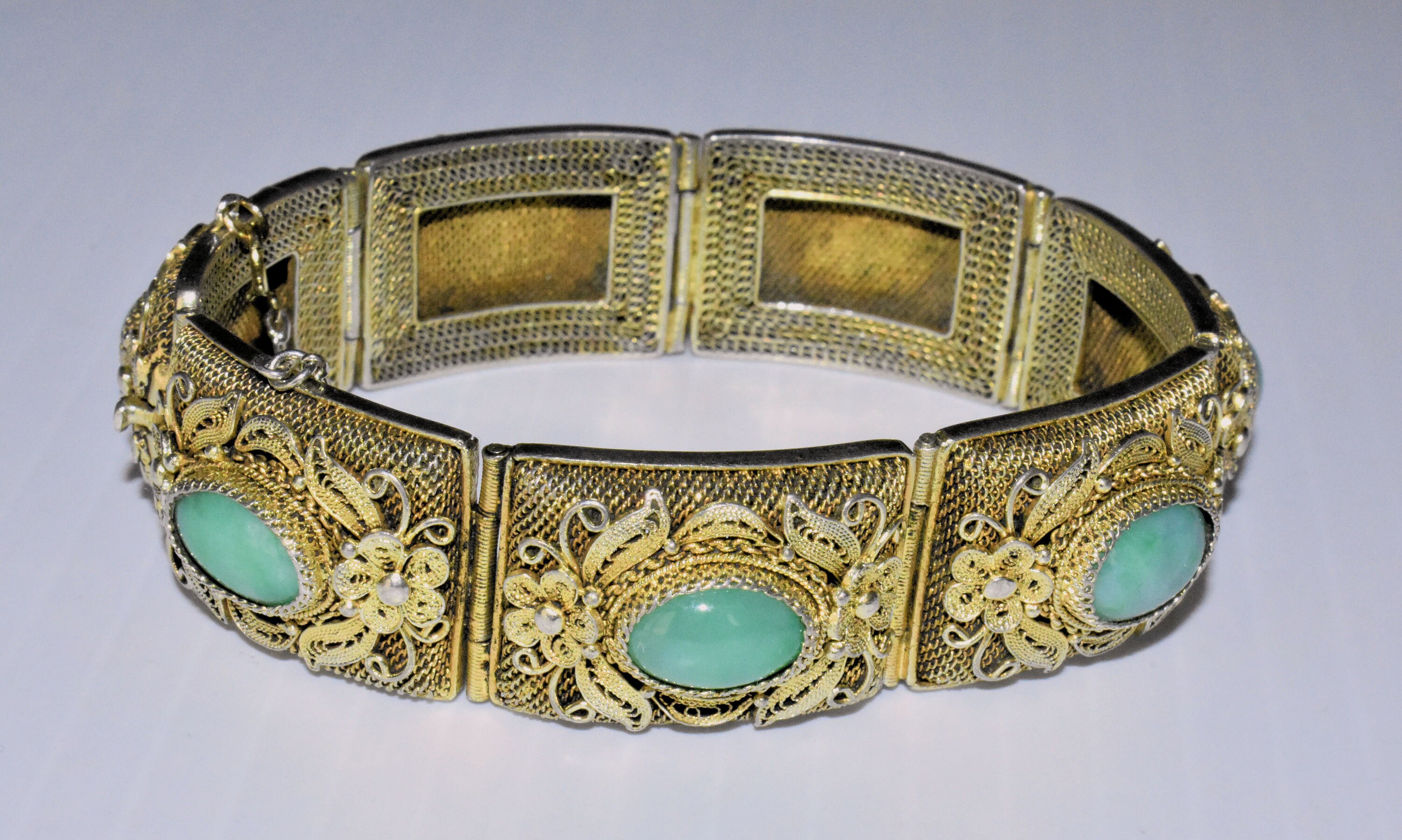 アート・デザイン・音楽 Fine Chinese Ceramics, Jadeite Jewellery lasieexotique.com | Christie's 1992