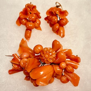 Antique Victorian 14K Gold Natural Salmon Red Coral Brooch & Earrings Set