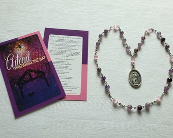 Coroncina cattolica / Coroncina dell'Avvento con perle di ametista e quarzo rosa e biglietto di preghiera