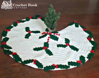 Christmas Tree Skirt, crocheted in traditional colors, Off-White with Green Holly Leaf and Red Berry applique decorations