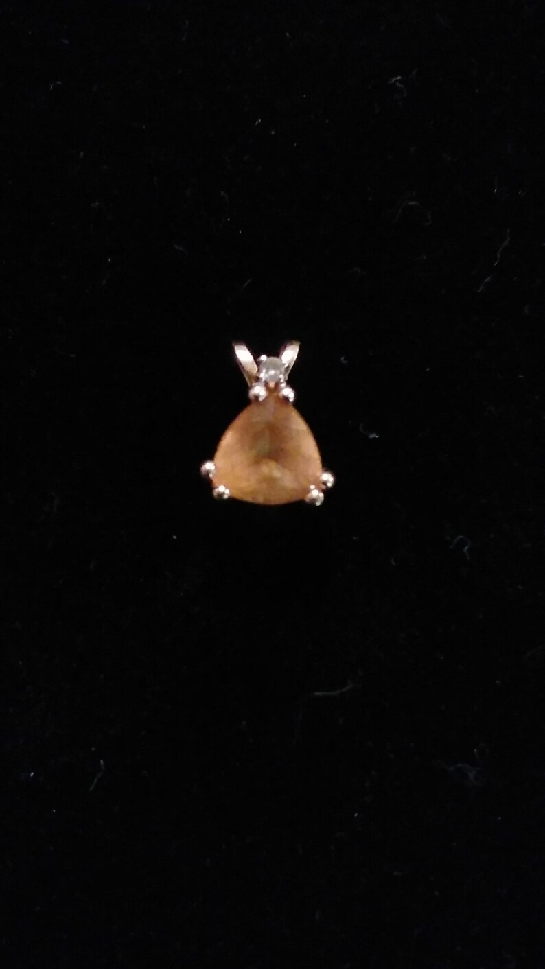 14k gold citrine diamond pendant