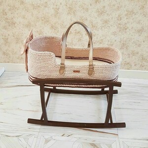 diy bassinet stand
