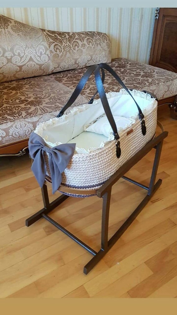 unisex bassinet
